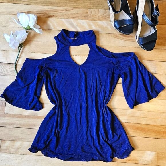 Alya Blue Cold Should Blouse - Picture 1 of 7